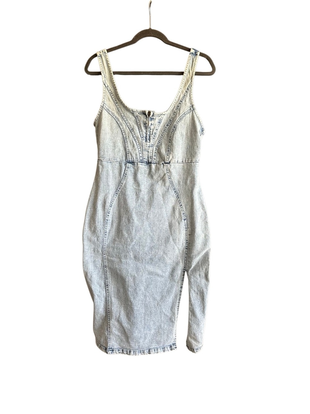 Mermaid Fitted Acid Wash Denim Midi Dress with Front Slit. Medium - Picture 5 of 14